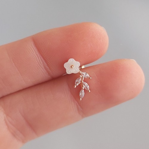 Mini Flower Piercing Rose